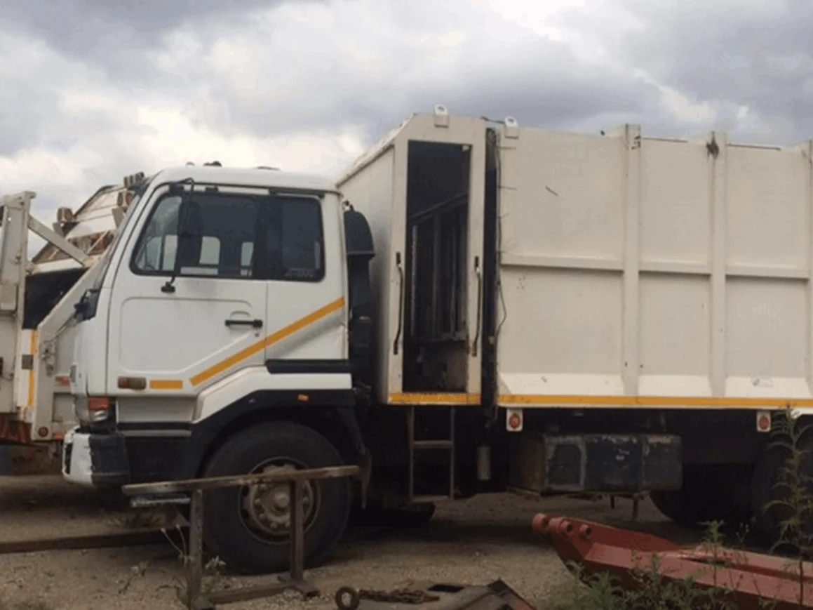 Africa Engineering, Manufacturing, design, development, construction, maintenance, specialized load bodies, lifting mechanisms, hydraulic systems, Refuse Compactor, Garbage Compactor, Skip Loader, Hook Lift, Roll-On – Roll-Off, Tow Truck, Tipper Truck, Crane Truck Repairs, Hydraulic repairs, Hydraulic Cylinders Repairs, Hydraulic Hoses, Hydraulic Valves, Hydraulic Gear Pump, Hydraulic Piston Pump, Hydraulic Power Packs, Line Boring, Machining, Engineering, Yellow Plant Bucket Repairs, Truck Body Repairs, Truck Panel Beating, Concrete Mixers, Mechanical Repairs, Road Sweeper, Vacuum Tank, Water Tank, Jet Vac